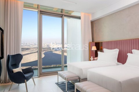 Dupleks di Business Bay, Dubai, UAE 2 bilik tidur, 178 meter persegi № 627042 - foto 3