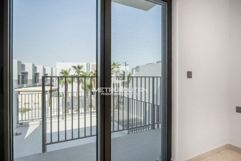 Shtëpi në qytet në Mohammed Bin Rashid City, Dubai, Emiratet e Bashkuara Arabe 2 dhoma gjumi, 131 m2. № 593680 - Foto 9