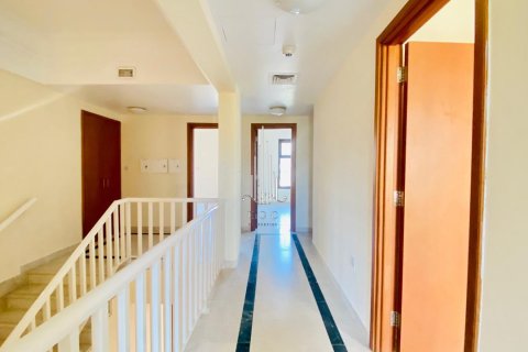 Vila v Al Salam Street, Abu Dhabi, SAE 4 ložnice, 255.5 m² Č.: 589242 - fotografie 14
