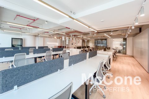 Kancelář v Sheikh Zayed Road, Dubai, SAE 212 m² Č.: 586852 - fotografie 10