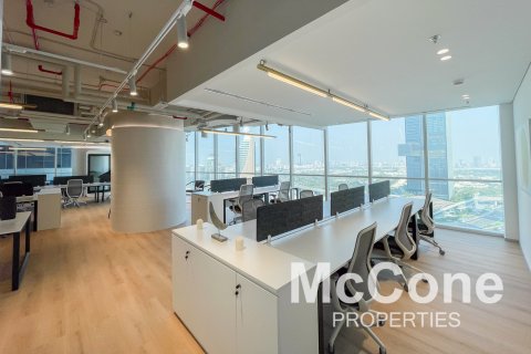 Kancelář v Sheikh Zayed Road, Dubai, SAE 212 m² Č.: 586851 - fotografie 13