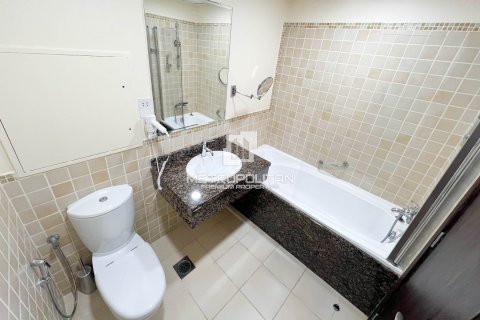 Apartment in Jumeirah Beach Residence, Dubai, UAE 2 bedrooms, 128 sq.m. № 593393 - photo 8