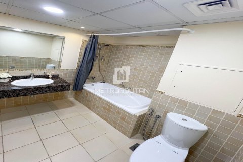 Apartment in Jumeirah Beach Residence, Dubai, UAE 2 bedrooms, 128 sq.m. № 593393 - photo 7