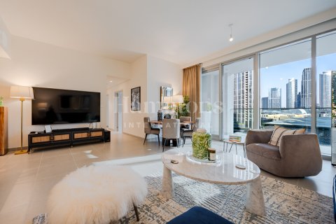 Apartment in Downtown Dubai (Downtown Burj Dubai), UAE 3 bedrooms, 159.88606300 sq.m. № 583934 - photo 18