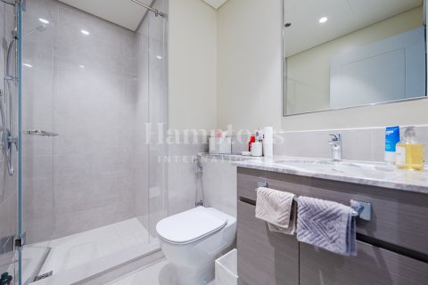 Apartment in Downtown Dubai (Downtown Burj Dubai), UAE 3 bedrooms, 159.88606300 sq.m. № 583934 - photo 1