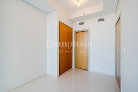 Business Bay, Dubai, UAE의 임대용 아파트 침실 2개, 75.54871960제곱미터 번호 583930 - 사진 10