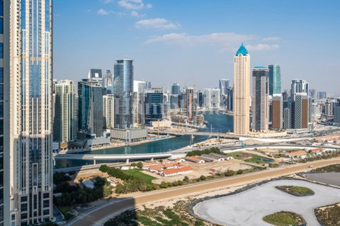 Business Bay, Dubai, UAE의 임대용 아파트 침실 2개, 75.54871960제곱미터 번호 583930 - 사진 4