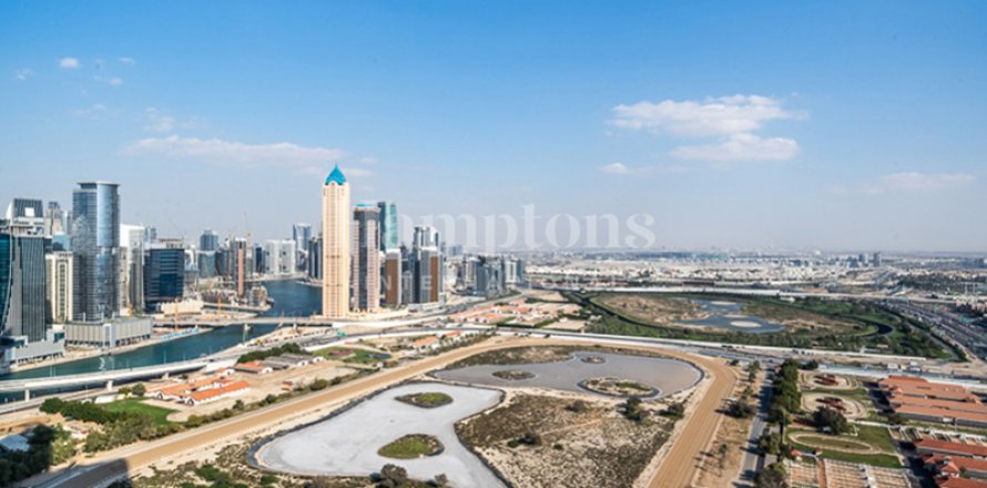 Business Bay, Dubai, UAE의 아파트 침실 2개, 75.5487제곱미터 번호 583930