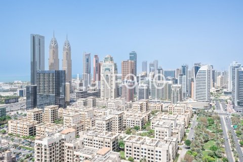Appartamento in affitto a The Views, Dubai, EAU 1 camera da letto, 80 mq. № 627261 - foto 1