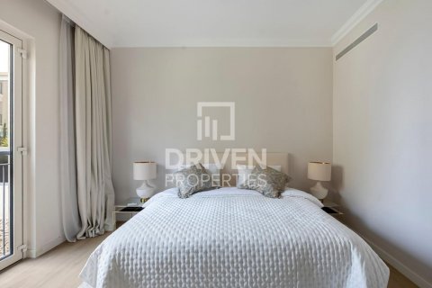 Byt v Jumeirah, Dubai, SAE 2 ložnice, 241 m² Č.: 603662 - fotografie 6