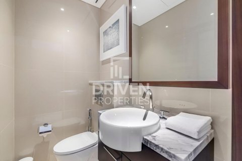 Apartment in Downtown Dubai (Downtown Burj Dubai), Dubai, UAE 3 bedrooms, 188 sq.m. № 504923 - photo 19