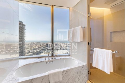 Apartment in Downtown Dubai (Downtown Burj Dubai), Dubai, UAE 3 bedrooms, 188 sq.m. № 504923 - photo 17
