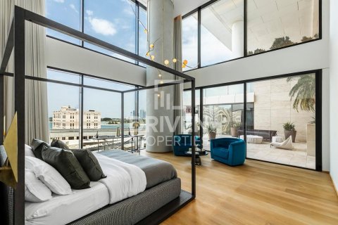 Penthouse v Palm Jumeirah, Dubai, SAE 4 spálne, 743 m2 č. 602238 - Fotografia 1