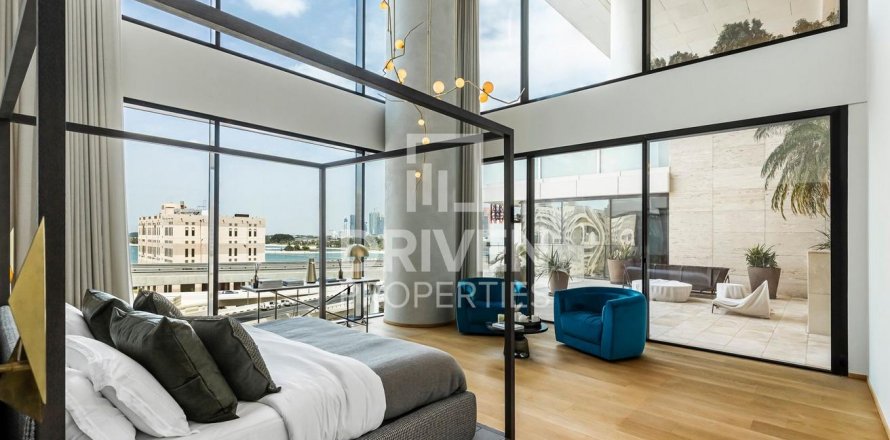 Penthouse v Palm Jumeirah, Dubai, SAE 4 spálne, 743 m2 č. 602238