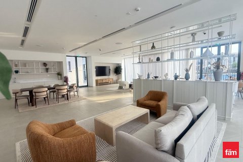 Vila di Dubai, UAE 3 bilik tidur, 137.8 meter persegi № 632752 - foto 3