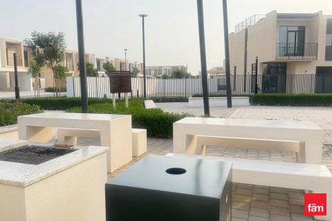 Vila di Dubai, UAE 3 bilik tidur, 137.8 meter persegi № 632752 - foto 25