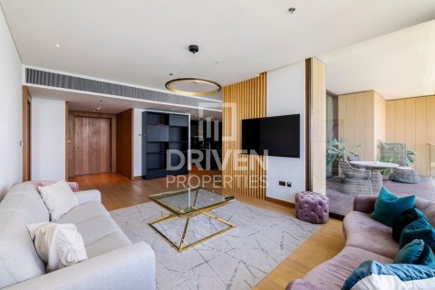 Apartament në Jumeirah, Dubai, Emiratet e Bashkuara Arabe 1 dhomë gjumi, 136 m2. № 603047 - Foto 1