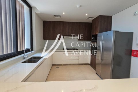Villa para arrendamento em Saadiyat Island, Abu Dhabi, EAU 4 quartos, 555 m2 № 604683 - foto 15