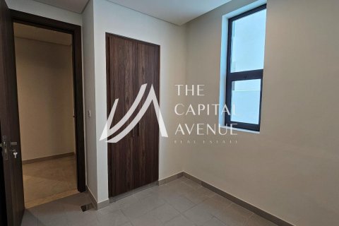 Villa para arrendamento em Saadiyat Island, Abu Dhabi, EAU 4 quartos, 555 m2 № 604683 - foto 22