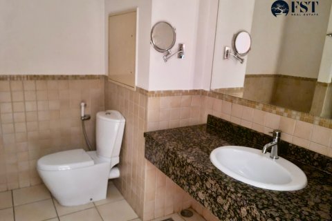 Apartmen di Jumeirah Beach Residence, Dubai, UAE 3 bilik tidur, 175 meter persegi № 576181 - foto 14