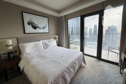 Apartment in Downtown Dubai (Downtown Burj Dubai), Dubai, UAE 3 bedrooms, 143.8 sq.m. № 580031 - photo 24