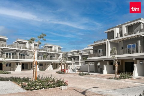 Rumah bandar di Dubai, UAE 3 bilik tidur, 112.2 meter persegi № 632783 - foto 8
