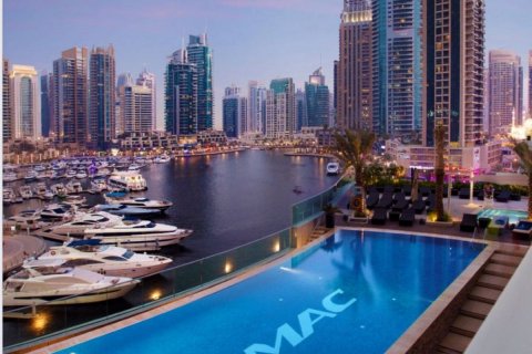 Apartment in Dubai Marina, UAE 3 bedrooms, 177.1 sq.m. № 632779 - photo 1