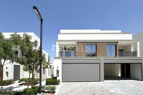 Vila v Tilal Al Ghaf, Dubai, SAE 4 ložnice, 317 m² Č.: 625421 - fotografie 1