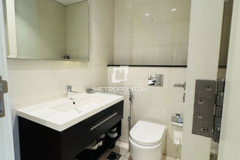 Apartment in Business Bay, Dubai, UAE 2 bedrooms, 99 sq.m. № 593523 - photo 20