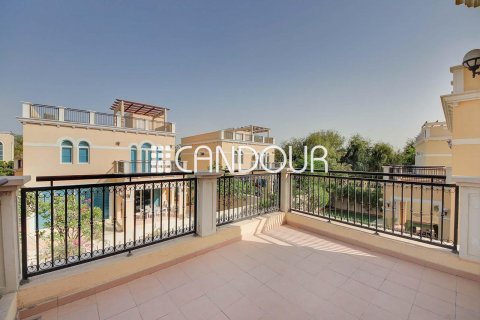 Villa in Jumeirah Park, Dubai, UAE 4 bedrooms, 539.9 sq.m. № 600489 - photo 18