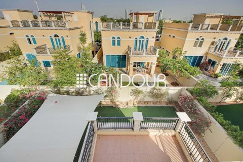 Villa in Jumeirah Park, Dubai, UAE 4 bedrooms, 539.9 sq.m. № 600489 - photo 22