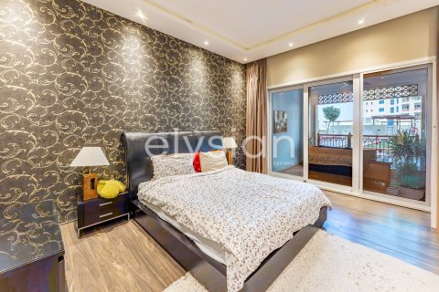 Appartamento in affitto a Palm Jumeirah, Dubai, EAU 2 camere da letto, 190 mq. № 600293 - foto 12