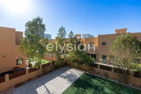 Vilë në Al Furjan, Dubai, Emiratet e Bashkuara Arabe 3 dhoma gjumi, 322 m2. № 600295 - Foto 12