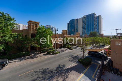 Vilë në Al Furjan, Dubai, Emiratet e Bashkuara Arabe 3 dhoma gjumi, 322 m2. № 600295 - Foto 11