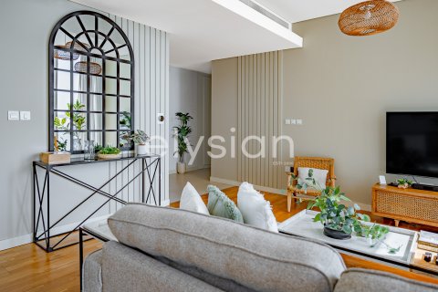 Apartamento para arrendamento em Bluewaters, Dubai, EAU 2 quartos, 135 m2 № 600296 - foto 3