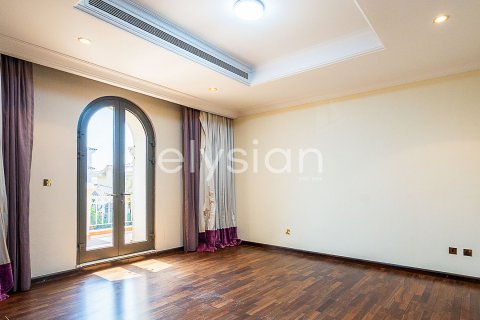 Vila di Palm Jumeirah, Dubai, UAE 4 bilik tidur, 689 meter persegi № 600294 - foto 26