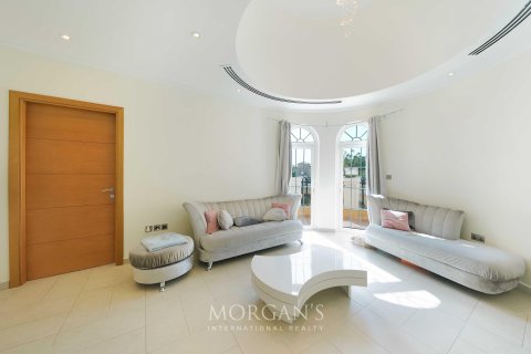 Villa in Jumeirah Park, Dubai, UAE 5 bedrooms, 871.5 sq.m. № 591016 - photo 44