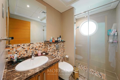 Villa in Jumeirah Park, Dubai, UAE 5 bedrooms, 871.5 sq.m. № 591016 - photo 45
