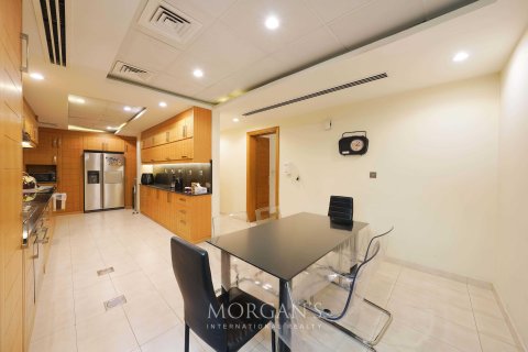 Villa in Jumeirah Park, Dubai, UAE 5 bedrooms, 871.5 sq.m. № 591016 - photo 39