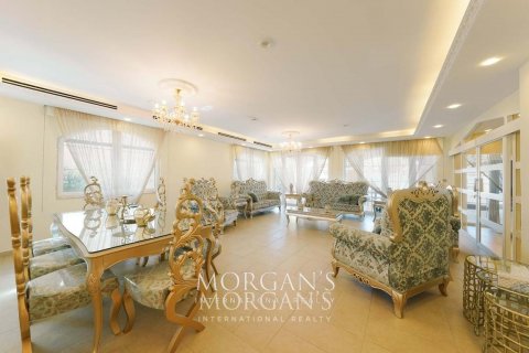 Villa in Jumeirah Park, Dubai, UAE 5 bedrooms, 871.5 sq.m. № 591016 - photo 3