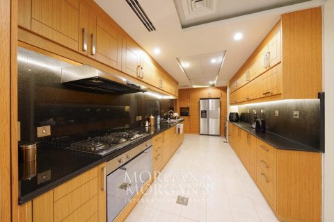 Villa in Jumeirah Park, Dubai, UAE 5 bedrooms, 871.5 sq.m. № 591016 - photo 9