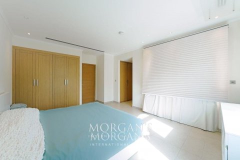 Villa in Jumeirah Park, Dubai, UAE 5 bedrooms, 871.5 sq.m. № 591016 - photo 15