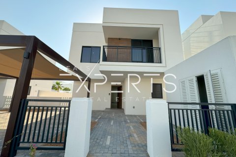 Yas Island, Abu Dhabi, संयुक्त अरब अमीरात में विला, 4 बेडरूम, 315 वर्ग मीटर, संख्या 595137 - फ़ोटो 1