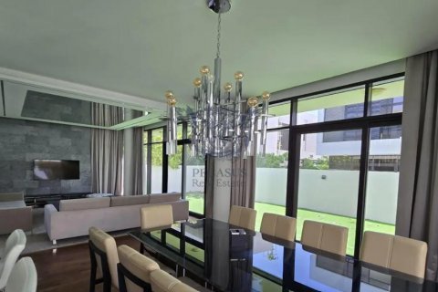 Vilë në DAMAC Hills (Akoya by DAMAC), Dubai, Emiratet e Bashkuara Arabe 5 dhoma gjumi, 468.5 m2. № 555330 - Foto 4