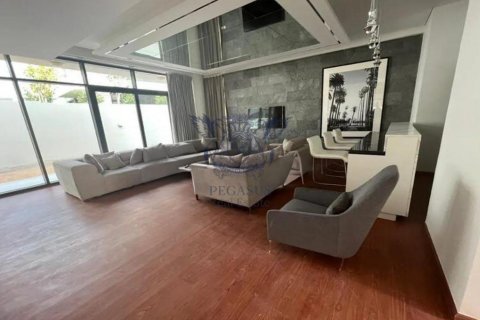 Vilë në DAMAC Hills (Akoya by DAMAC), Dubai, Emiratet e Bashkuara Arabe 5 dhoma gjumi, 468.5 m2. № 555330 - Foto 15