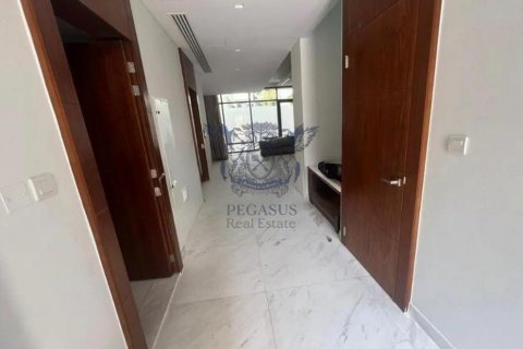 Vilë në DAMAC Hills (Akoya by DAMAC), Dubai, Emiratet e Bashkuara Arabe 5 dhoma gjumi, 468.5 m2. № 555330 - Foto 18