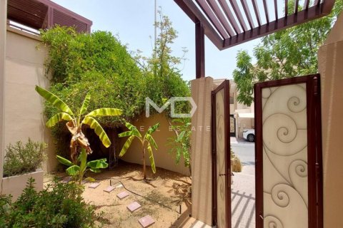 Vila v Al Raha Golf Gardens, Abu Dhabi, SAE 4 ložnice, 370 m² Č.: 555522 - fotografie 30