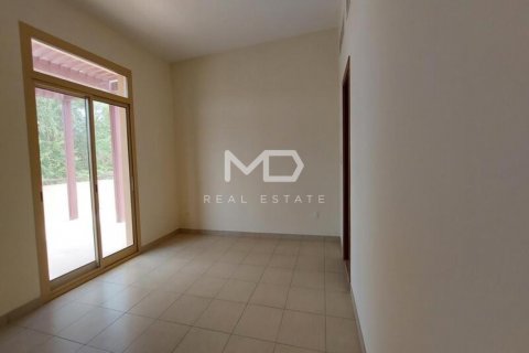 Vila v Al Raha Golf Gardens, Abu Dhabi, SAE 4 ložnice, 370 m² Č.: 555522 - fotografie 5