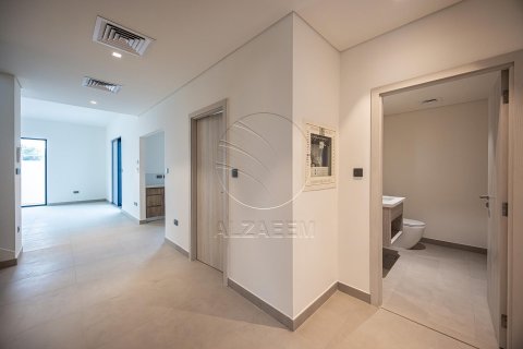 Vila na Yas Island, Abu Dhabi, SAE 4 ložnice, 315 m² Č.: 615476 - fotografie 13