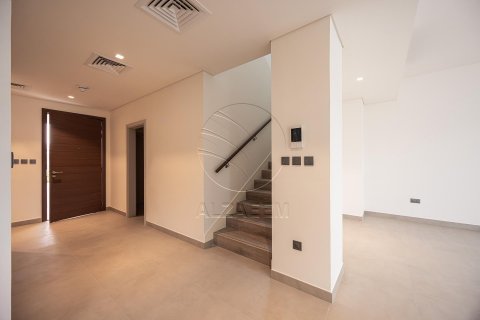Vila na Yas Island, Abu Dhabi, SAE 4 ložnice, 315 m² Č.: 615476 - fotografie 14